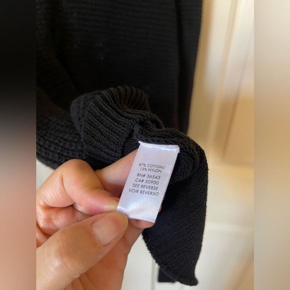 Calvin Klein Black Lose Knit Sweater - Picture 5 of 5